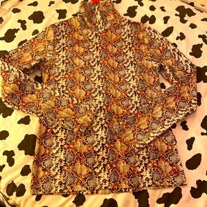 Twin Fantasy shirt with animal print, new with tag